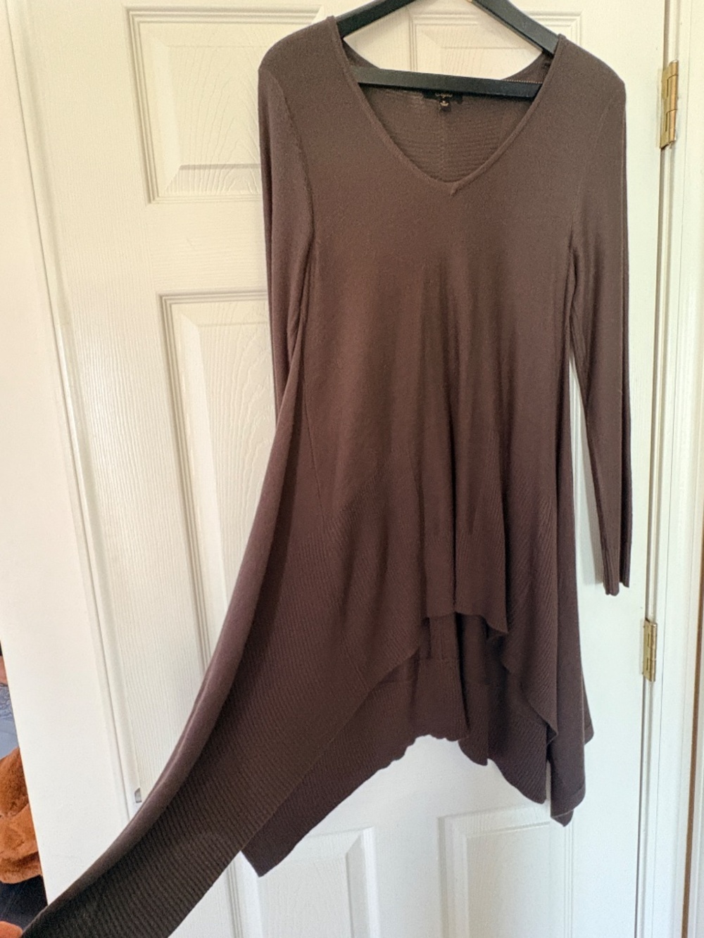 Cupio  long Sleeve Handkerchief Hem Tunic Sweater.